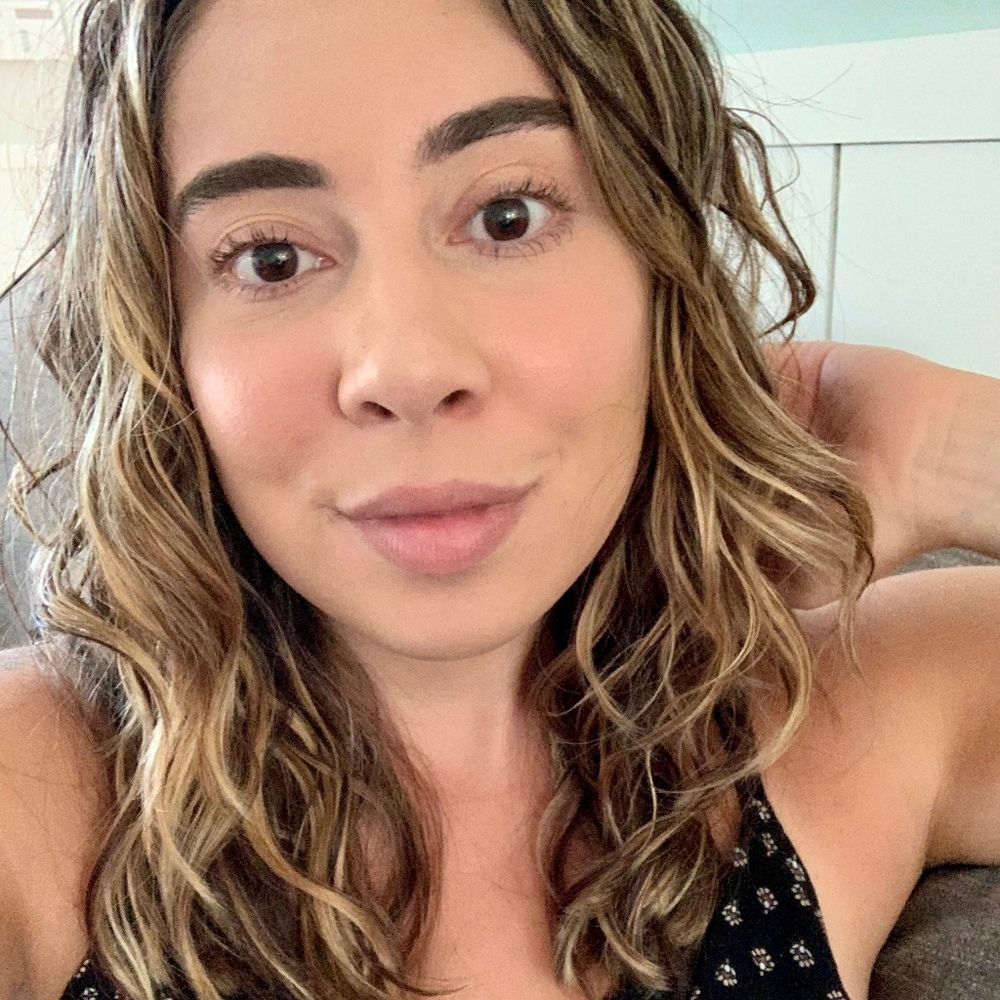 Meet your Posher, Gina